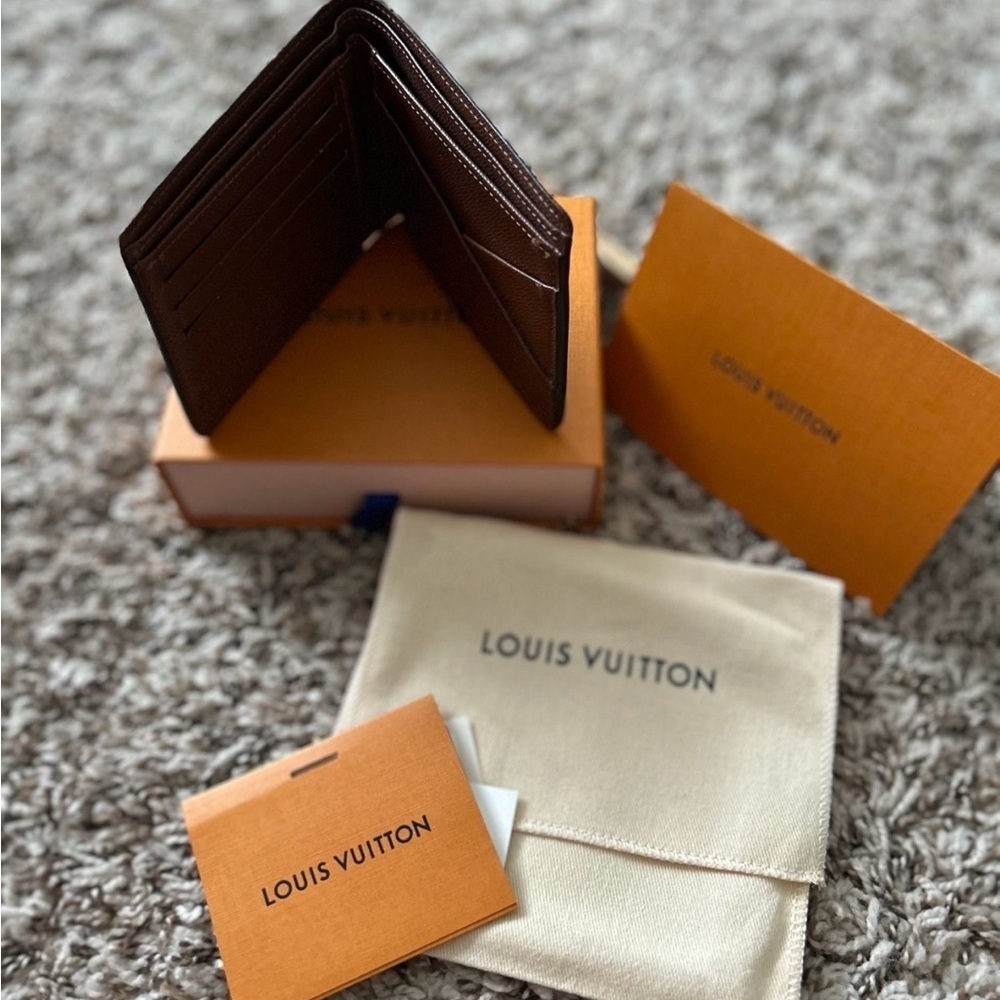 Louis Vuitton Brown Monogram Box - Picture 2 of 7